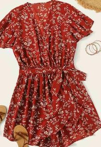 NWOT 2x shein ditsy foral surplice front romper
